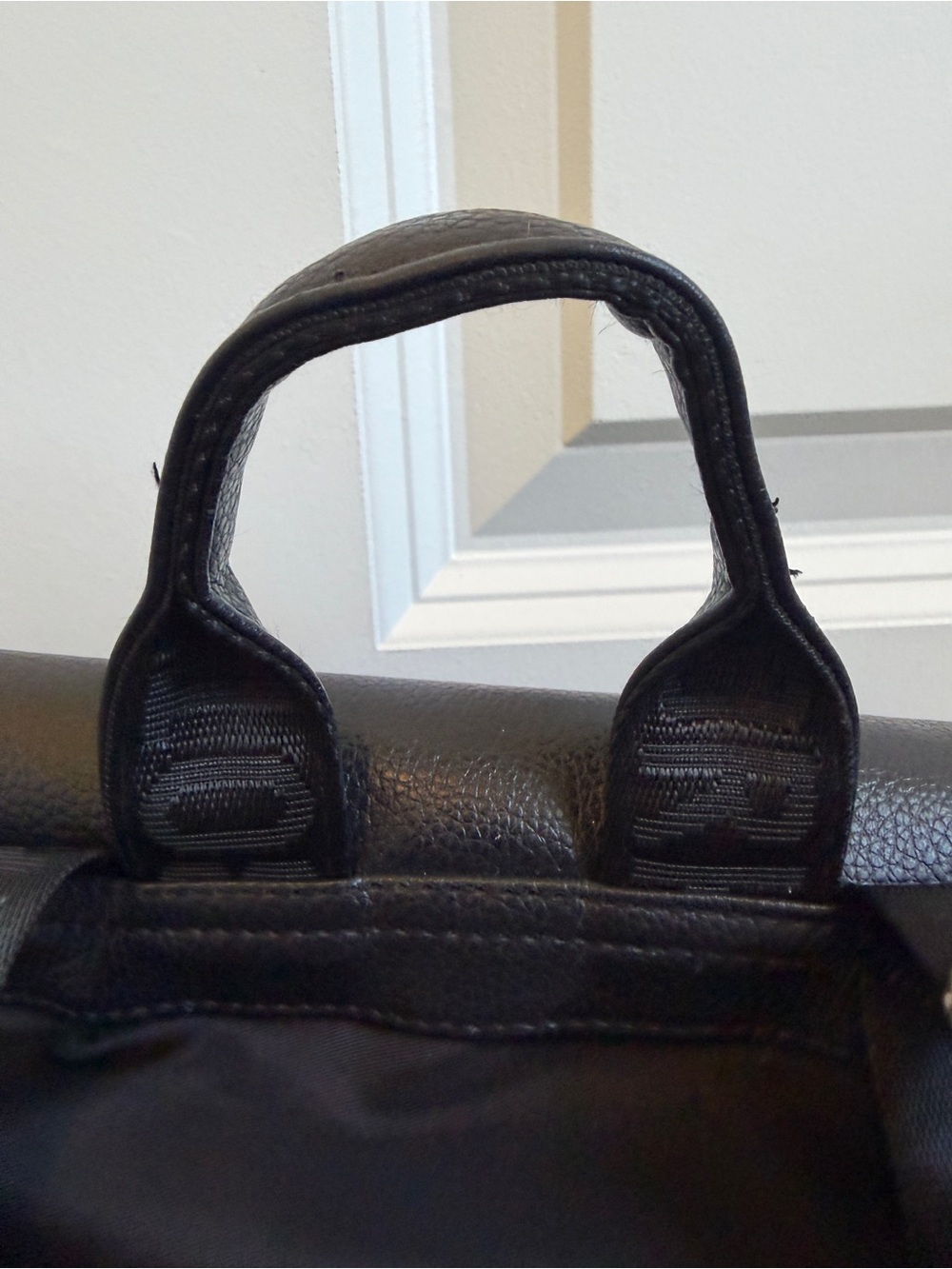 Botiker New York Trigger Mini Backpack - Picture 5 of 15